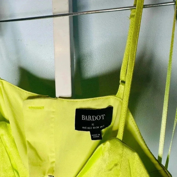 Bardot Lime Green Midi Dress - Picture 4 of 6